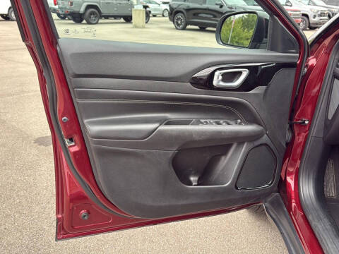 2022 Jeep Compass Altitude