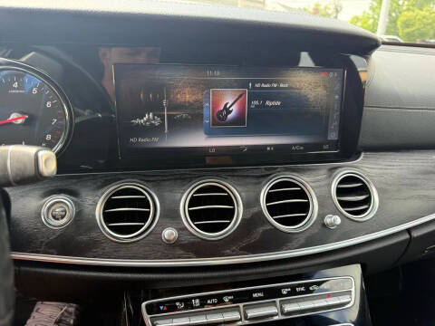 2017 Mercedes-Benz E-Class E 300 4MATIC