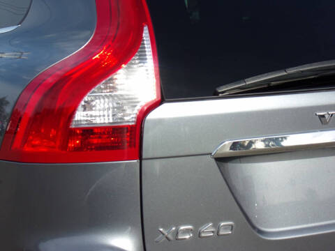 2016 Volvo XC60 T5 Drive-E Premier