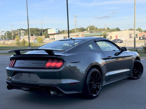 2019 Ford Mustang EcoBoost