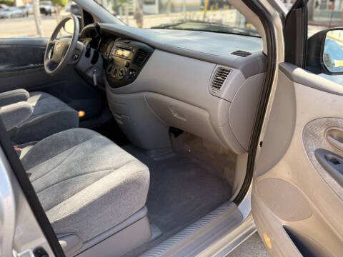 2003 Mazda MPV LX-SV