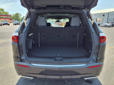 2024 Buick Enclave Essence