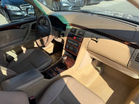 2000 Mercedes-Benz E-Class E 320 4MATIC