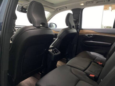 2025 Volvo XC90 B6 Plus Bright Theme 7P