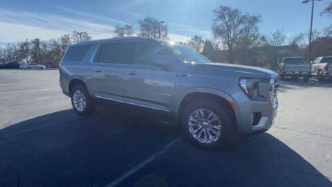 2023 GMC Yukon XL SLT