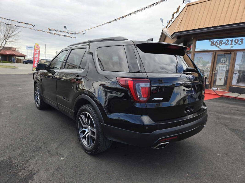 2016 Ford Explorer Sport
