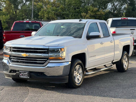 2018 Chevrolet Silverado 1500 for sale at North Imports LLC in Burnsville MN
