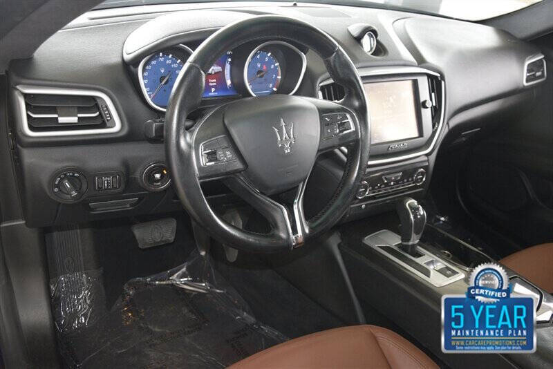 2015 Maserati Ghibli