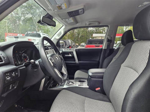 2023 Toyota 4Runner SR5