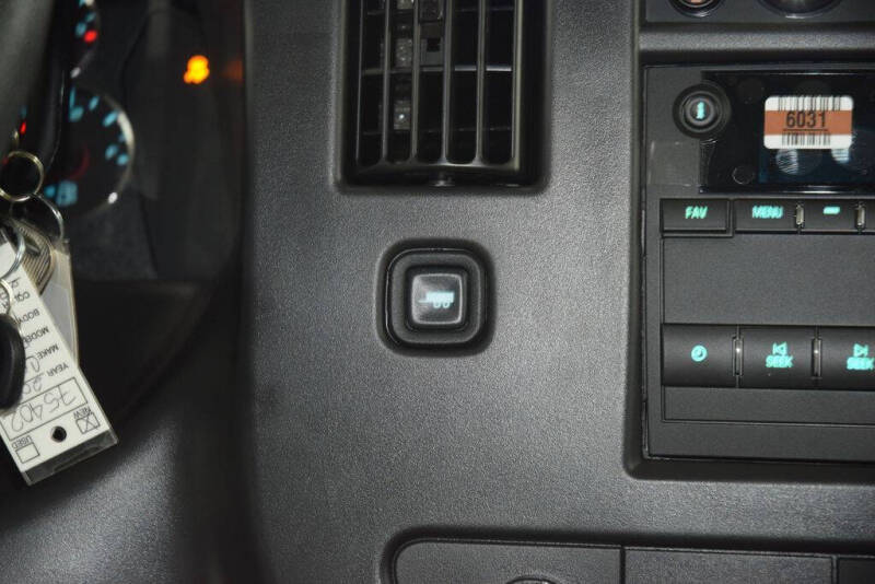 2026 Chevrolet Express LS 3500
