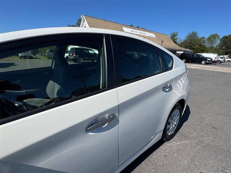 2013 Toyota Prius Plug-in Hybrid