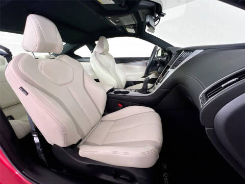 2017 Infiniti Q60 Red Sport 400