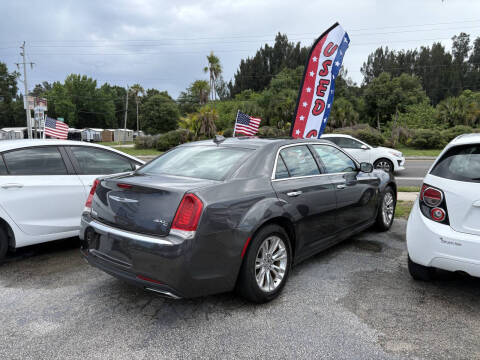 2016 Chrysler 300 C
