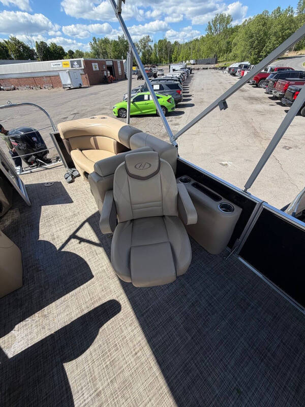2020 Harris Cruiser 230