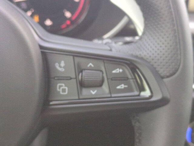 2025 Alfa Romeo Stelvio