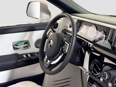 2023 Rolls-Royce Phantom