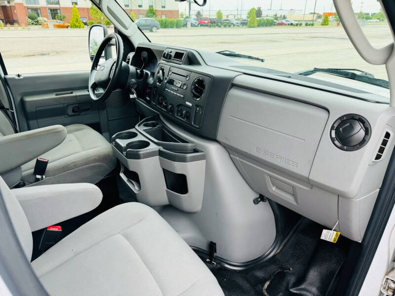 2019 Ford E-Series E-350 SD