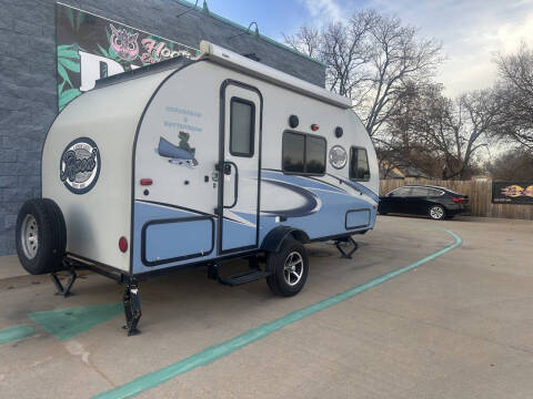 2017 Forest River R pod