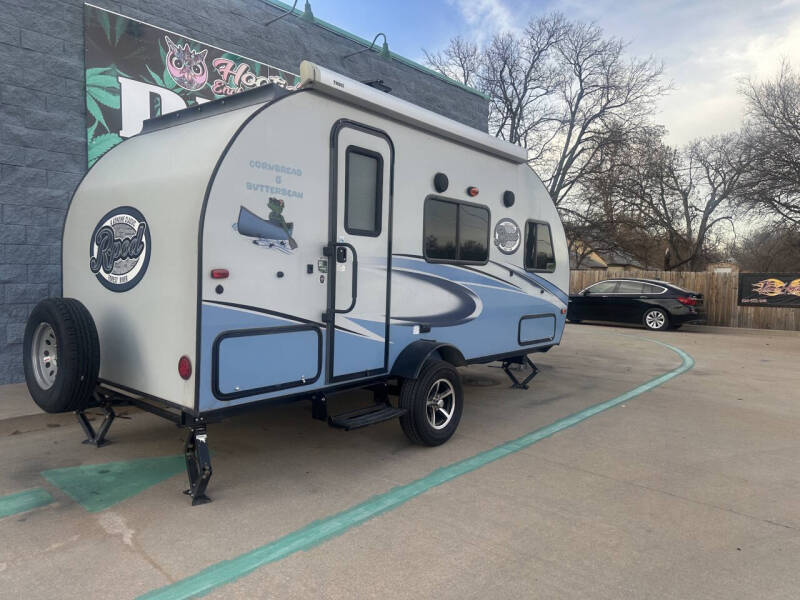 2017 Forest River R pod