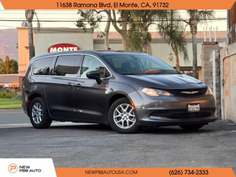 2022 Chrysler Voyager LX