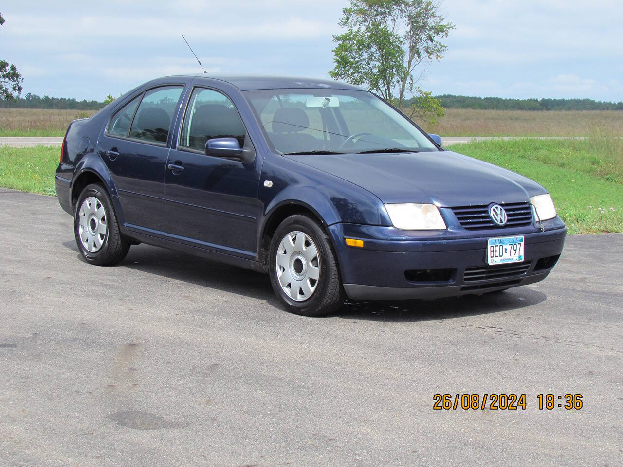 2002 Volkswagen Jetta for sale at CAT CREEK AUTO in Menahga, MN