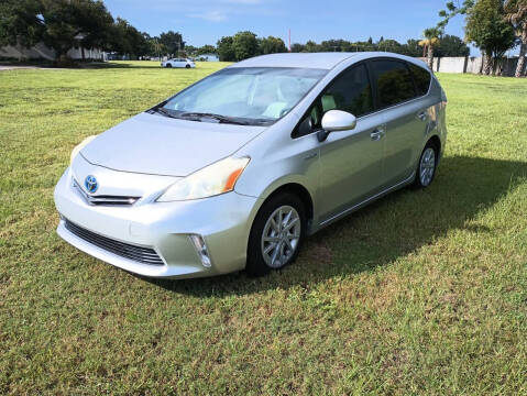 2012 Toyota Prius v Five