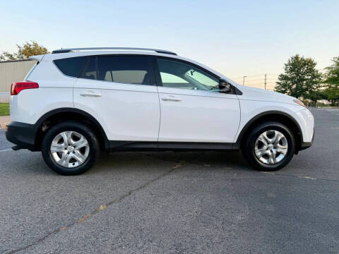 2013 Toyota RAV4 LE