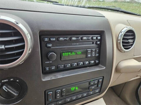 2004 Ford Expedition Eddie Bauer