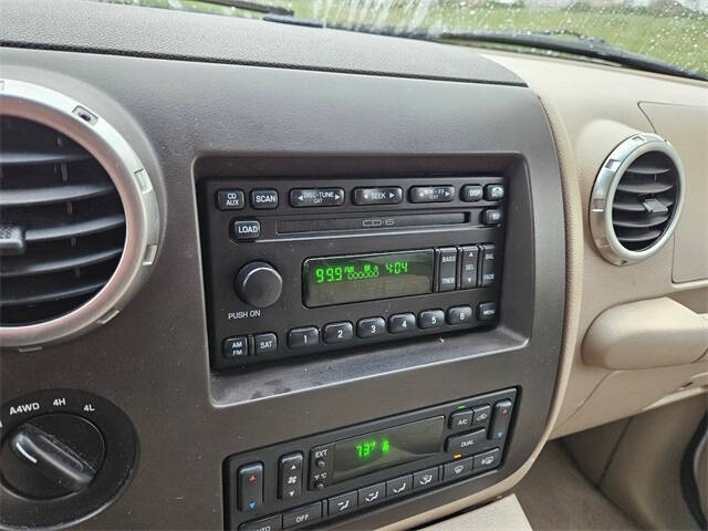2004 Ford Expedition Eddie Bauer