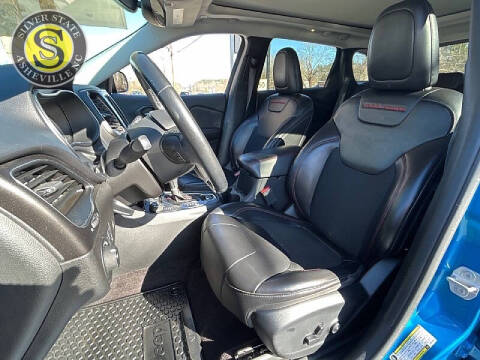 2019 Jeep Cherokee Trailhawk