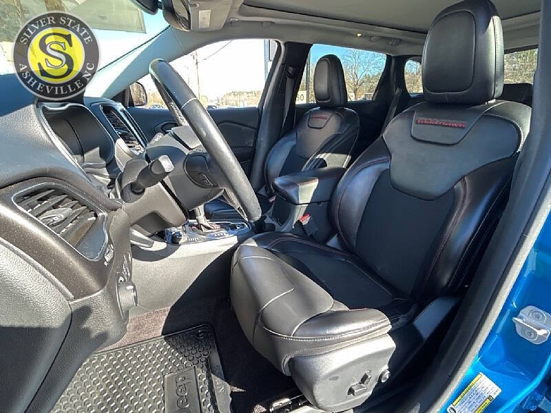 2019 Jeep Cherokee Trailhawk