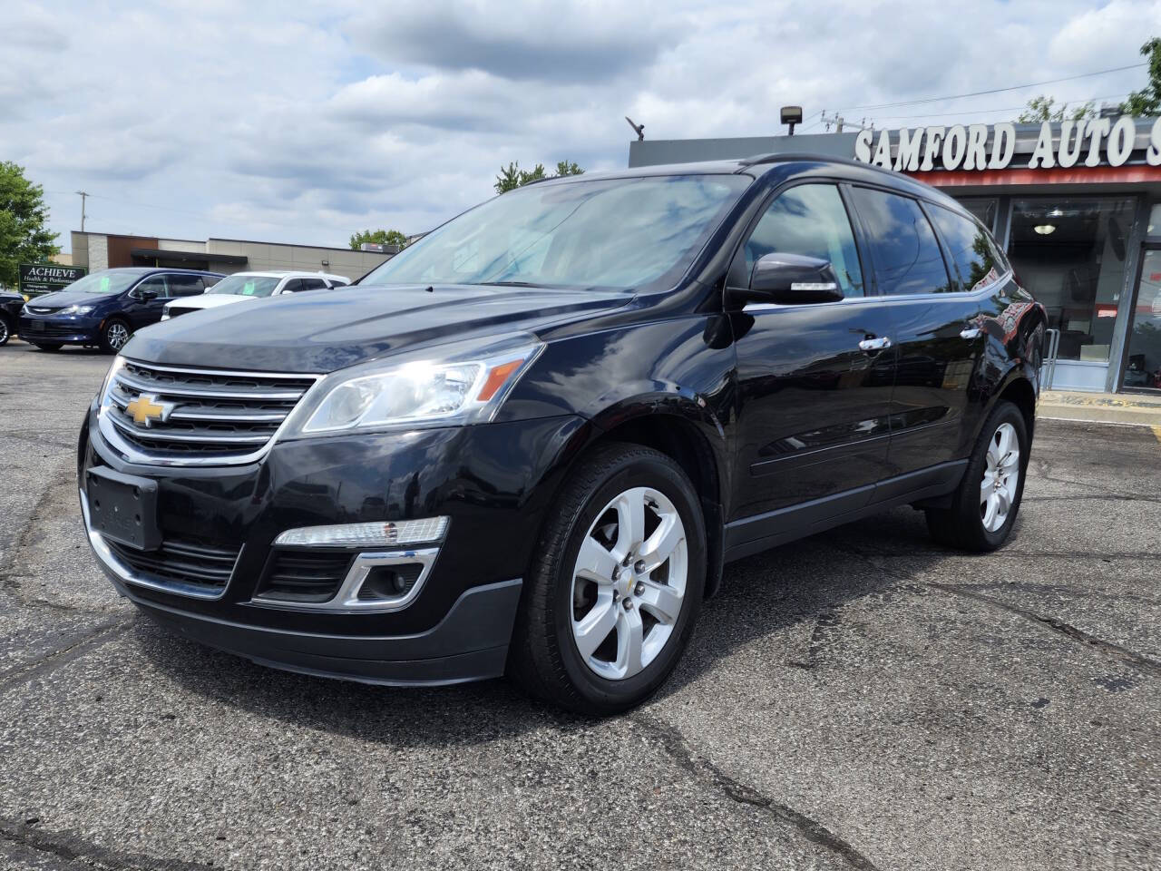 Black 2017 Chevrolet Traverse LT LT 4dr SUV w/1LT 2