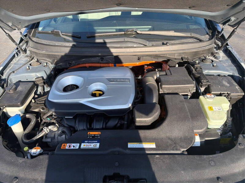 2016 Hyundai Sonata Hybrid SE