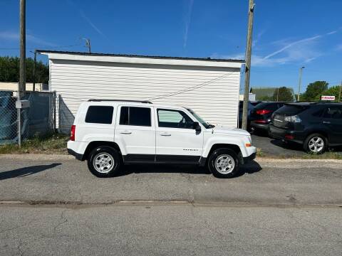 2016 Jeep Patriot for sale at Lexington Auto Sales in Lexington NC