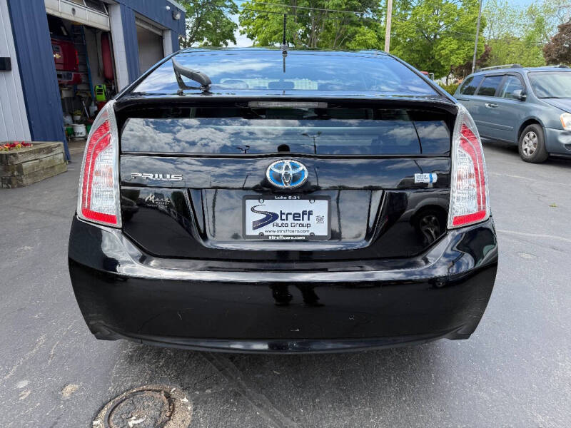 2013 Toyota Prius One