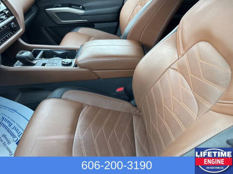 2023 Nissan Pathfinder Platinum