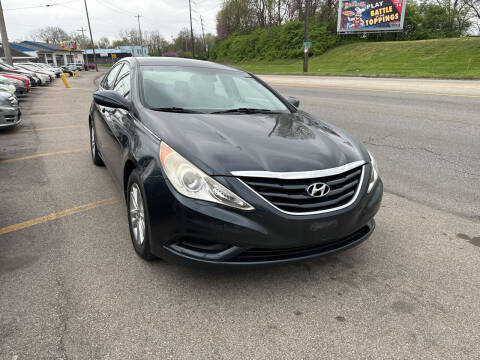 2011 Hyundai Sonata for sale at Ideal Cars in Hamilton OH