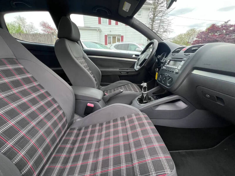2009 Volkswagen GTI Base PZEV