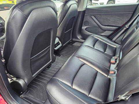 2023 Tesla Model 3 Performance