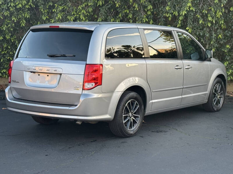2017 Dodge Grand Caravan GT