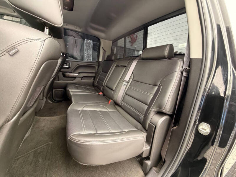 2015 GMC Sierra 2500HD Denali