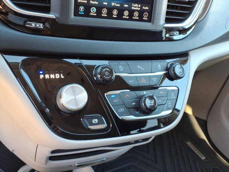 2019 Chrysler Pacifica Touring L