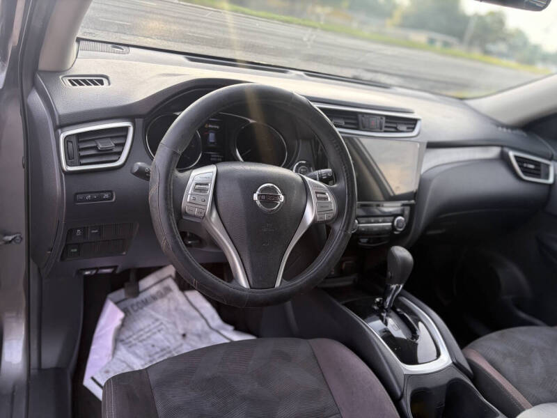 2015 Nissan Rogue SV