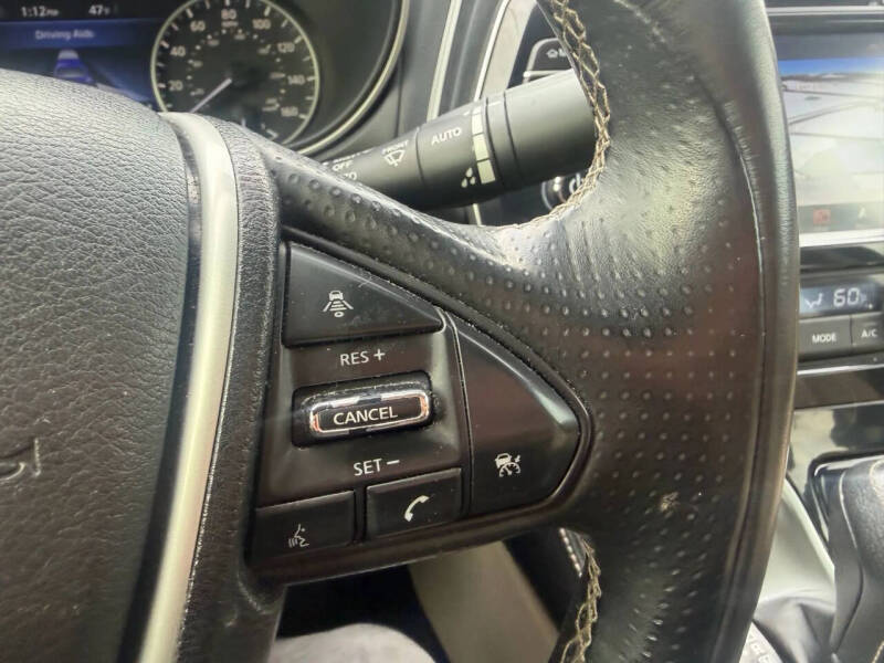 2017 Nissan Maxima Platinum