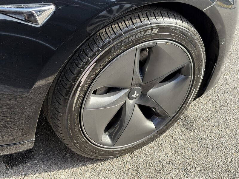 2020 Tesla Model 3 Standard Range