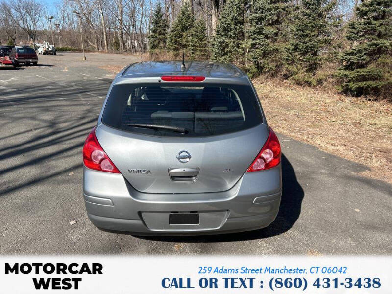 2009 Nissan Versa 1.8 S