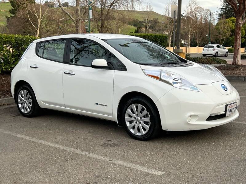 2013 Nissan LEAF for sale at CARFORNIA SOLUTIONS in Hayward CA