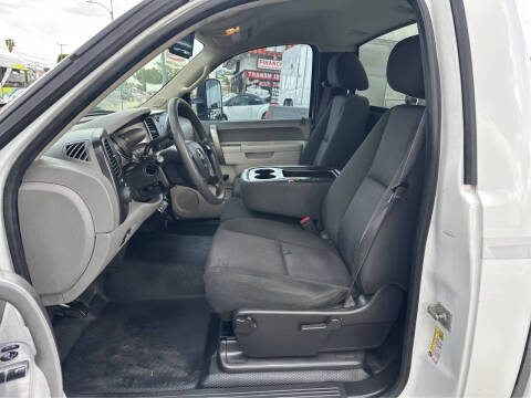 2013 Chevrolet Silverado 2500HD Work Truck