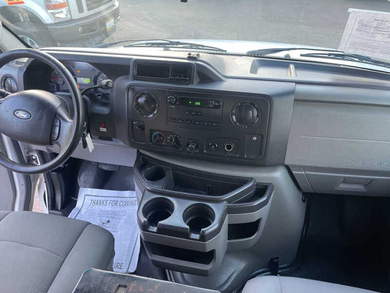 2013 Ford E-Series E-150