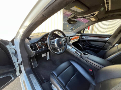 2014 Porsche Panamera Turbo Executive